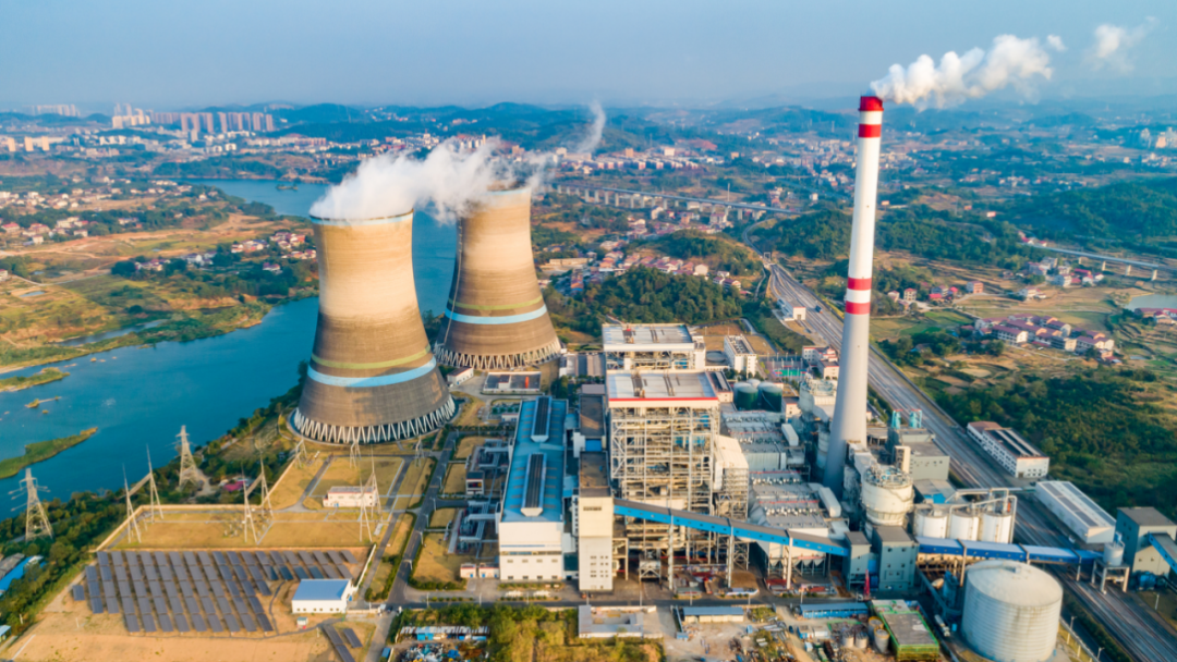 電廠 案例：低壓汽輪機油質(zhì)在線監(jiān)測系統(tǒng)部署與應用成效，賦能電力智慧化運維圖1