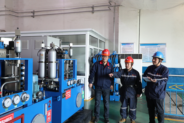 人工巡檢”到“屏幕診斷”：煤礦井下設(shè)備在線油液監(jiān)測(cè)系統(tǒng)如何實(shí)現(xiàn)預(yù)測(cè)性維護(hù)